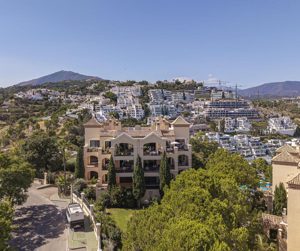 Penthouse for Sale in Benahavís
