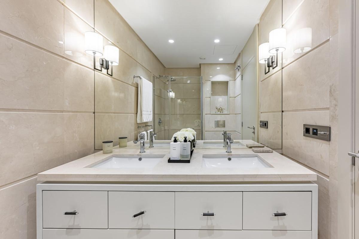 Penthouse for Sale in Benahavís