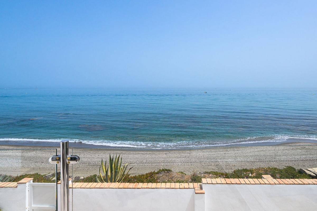 Villa for Sale in Estepona