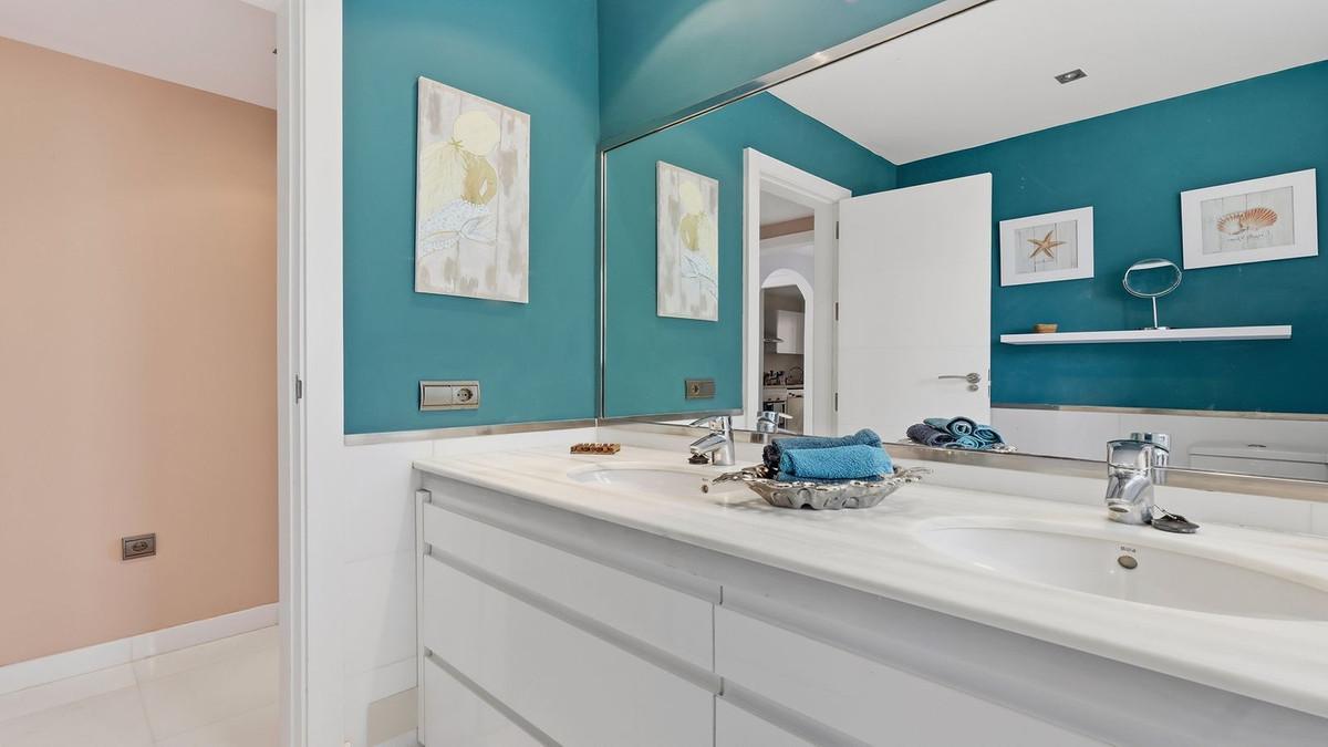 Apartment for Sale in Casares