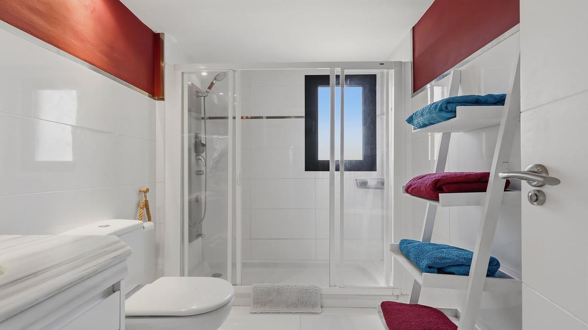 Apartment for Sale in Casares
