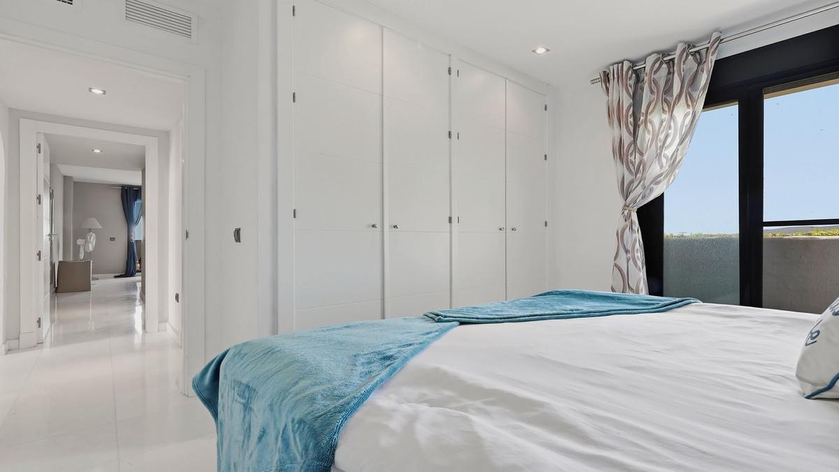 Apartment for Sale in Casares