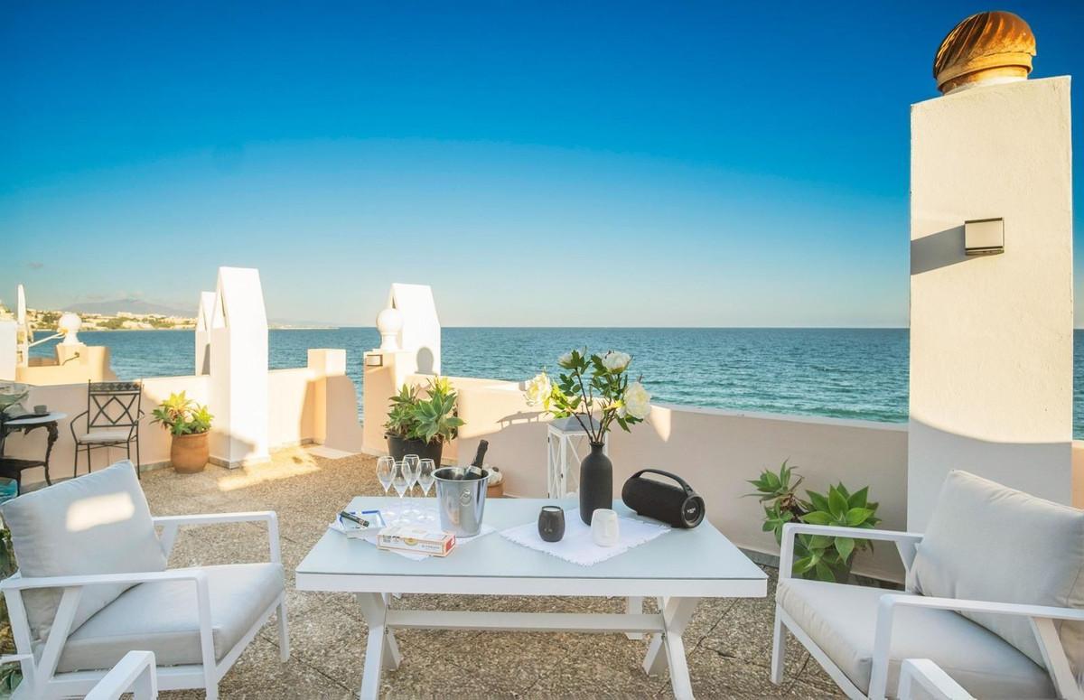 Penthouse for Sale in Estepona