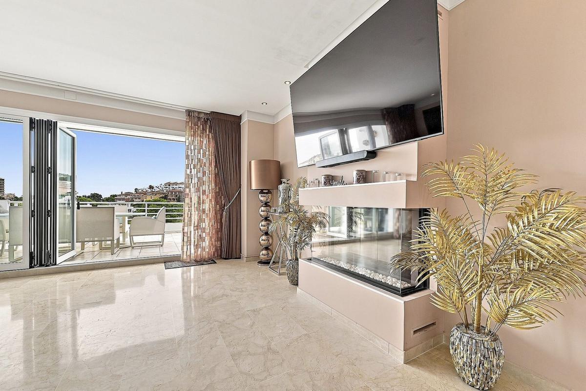 Penthouse for Sale in Benalmádena