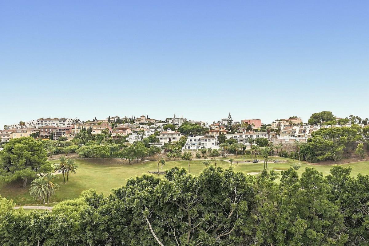 Penthouse for Sale in Benalmádena