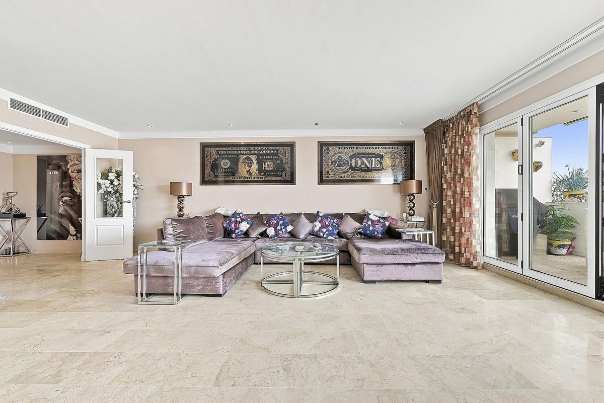 Penthouse for Sale in Benalmádena