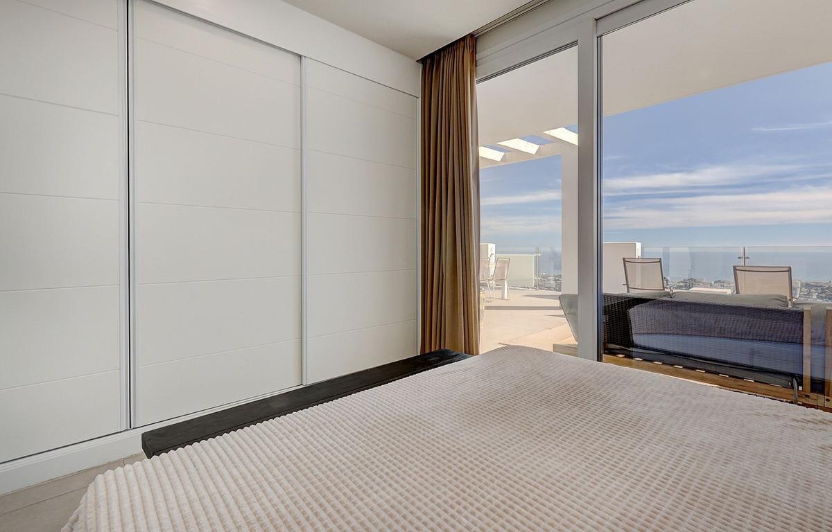 Penthouse for Sale in Benalmádena