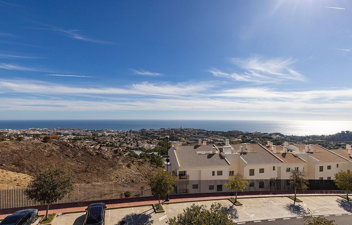 Penthouse for Sale in Benalmádena