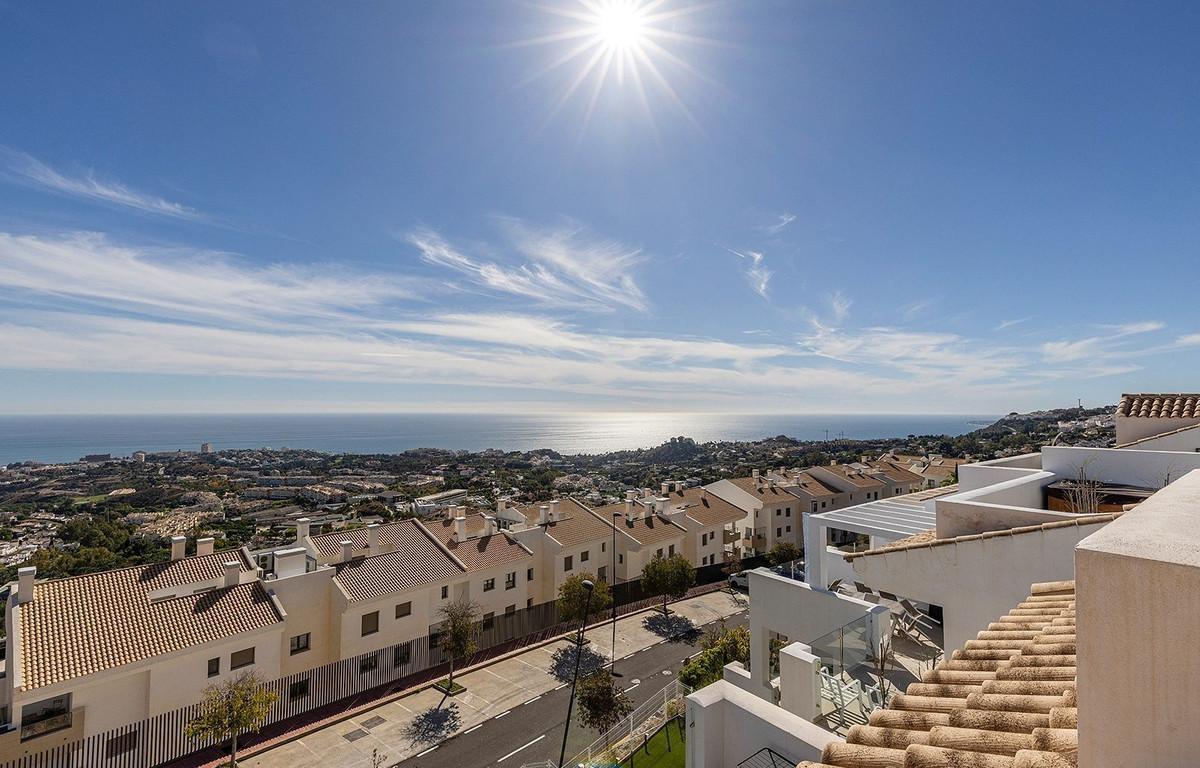 Penthouse for Sale in Benalmádena