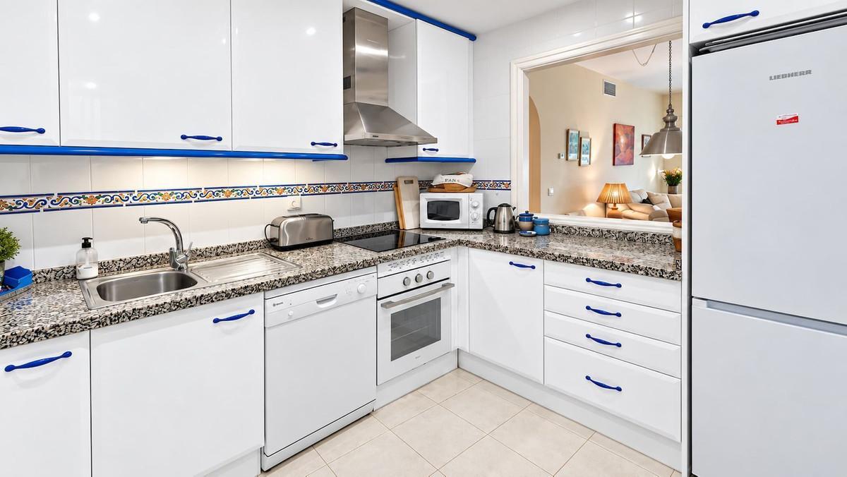 Apartment for Sale in Manilva
