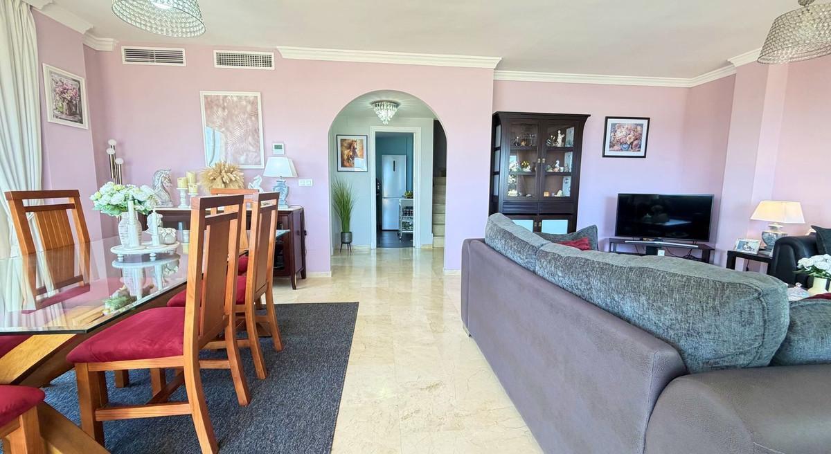 Penthouse for Sale in Estepona