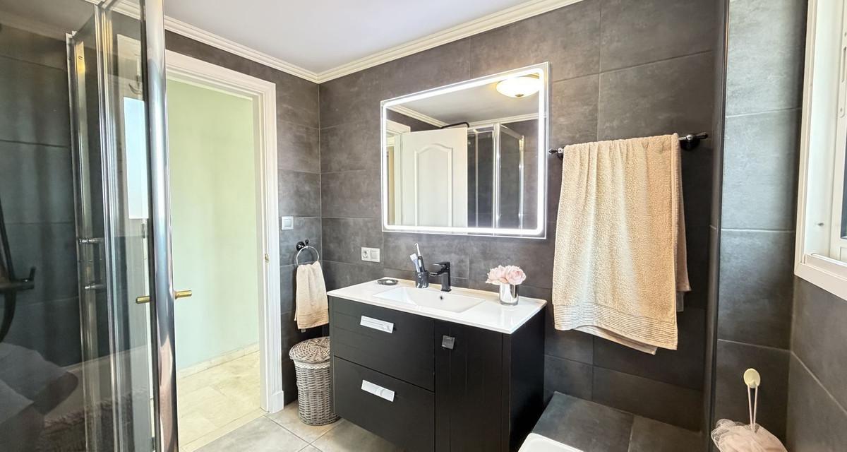 Penthouse for Sale in Estepona