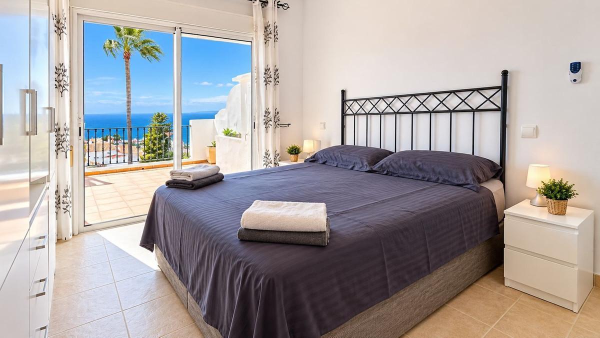 Penthouse for Sale in Manilva
