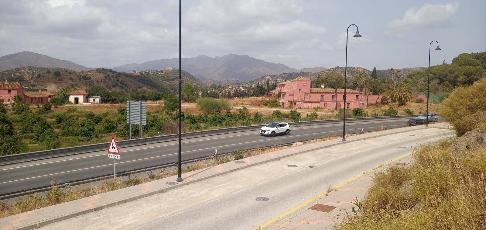 Plot for Rent in Mijas