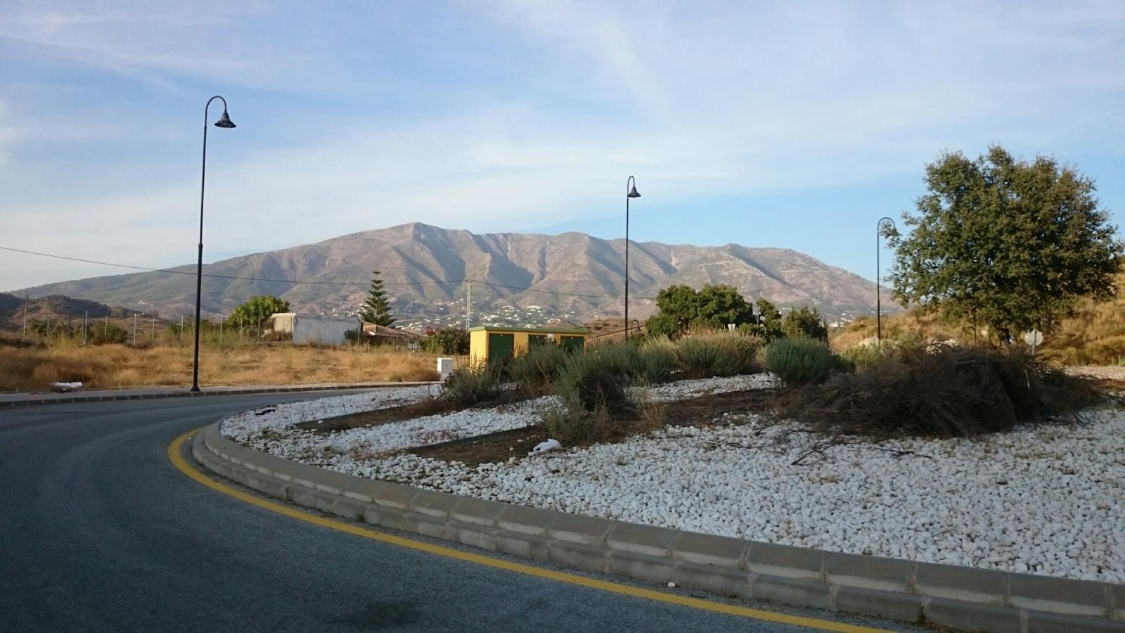 Plot for Rent in Mijas