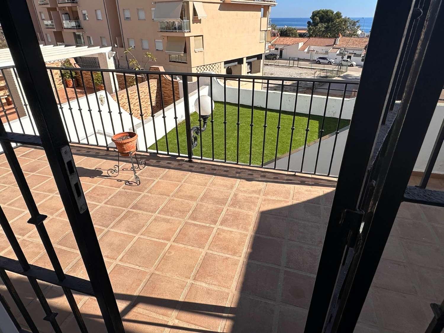 Adosado en Venta en Rincón de la Victoria