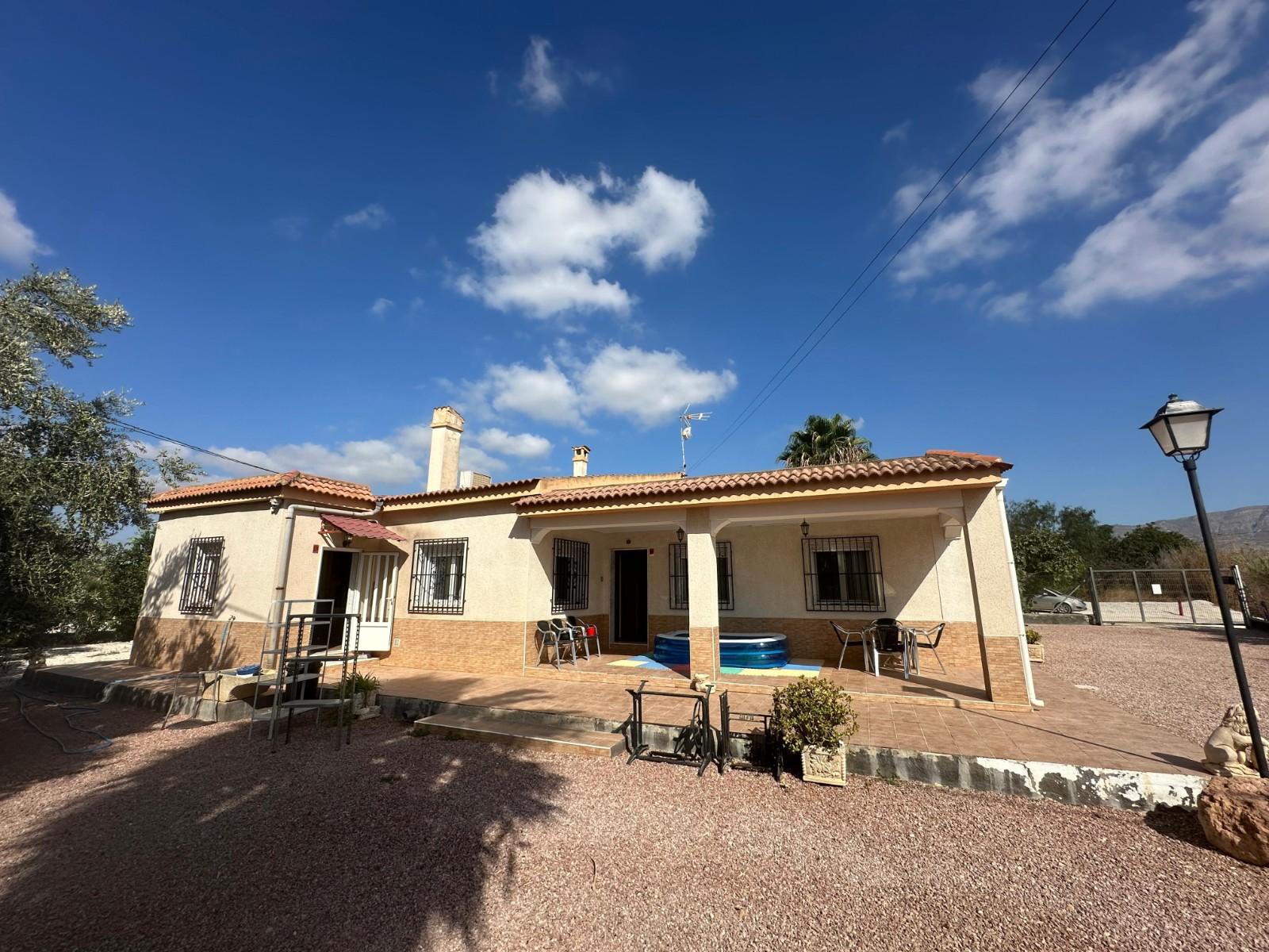 Casa en Venta en Crevillent