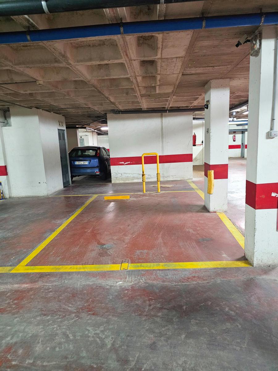 Garaje en Venta en Guardamar del Segura