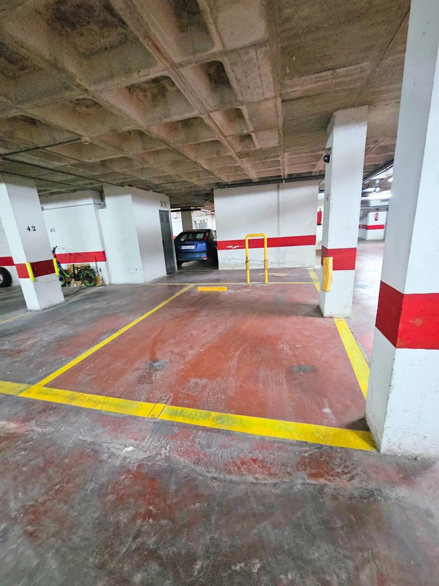 Garaje en Venta en Guardamar del Segura