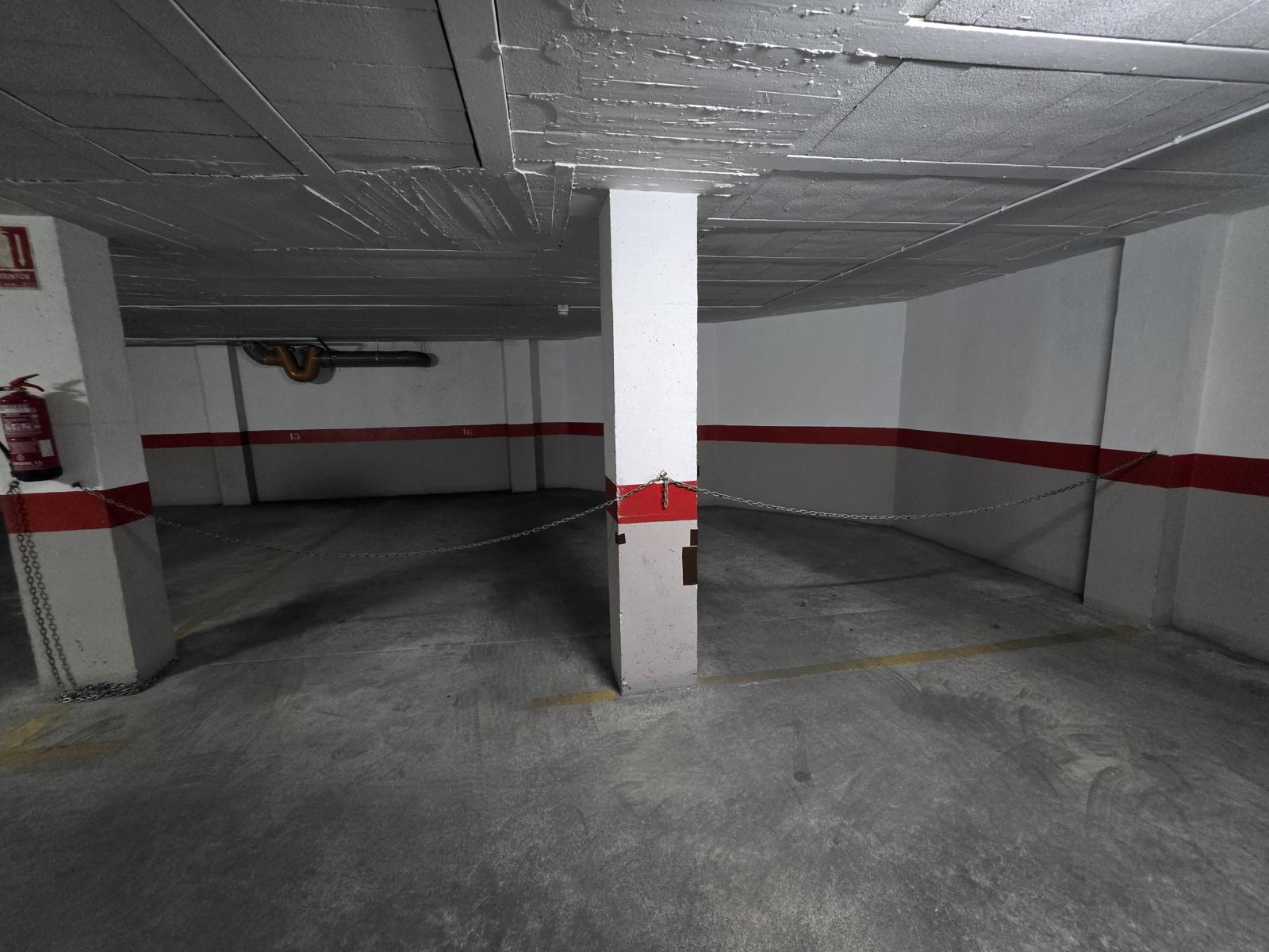Garaje en Venta en Guardamar del Segura