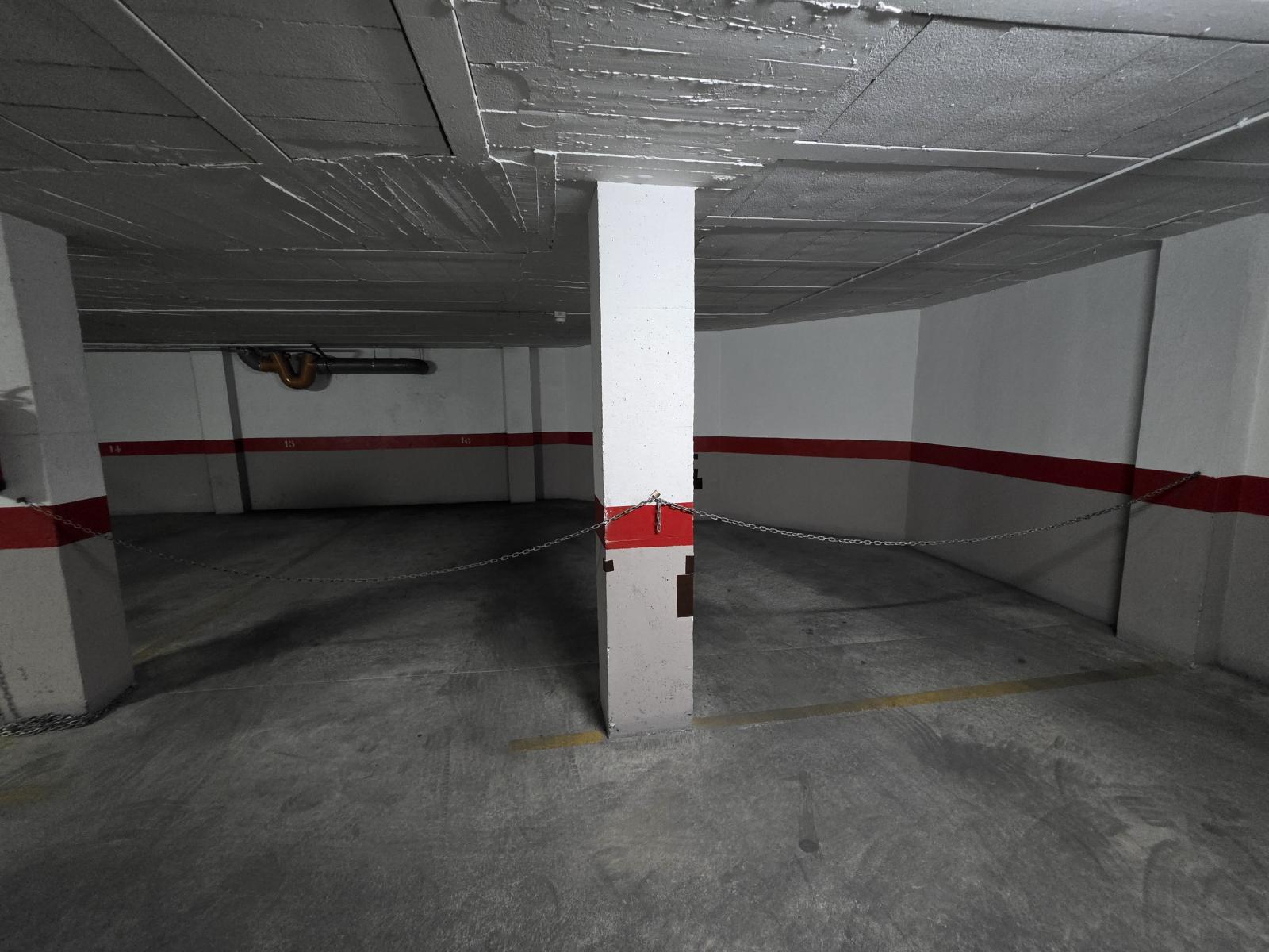 Garaje en Venta en Guardamar del Segura