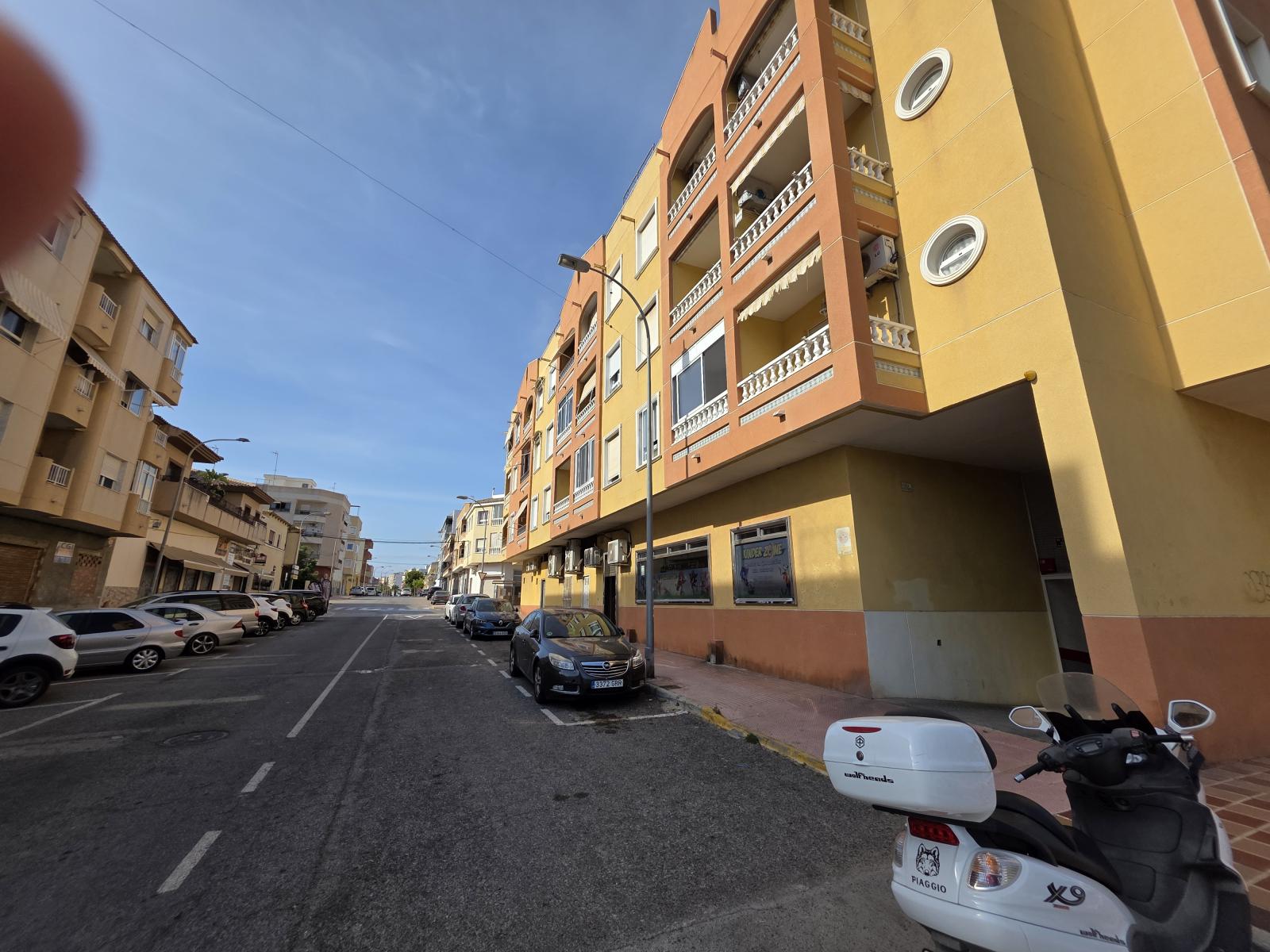 Garaje en Venta en Guardamar del Segura