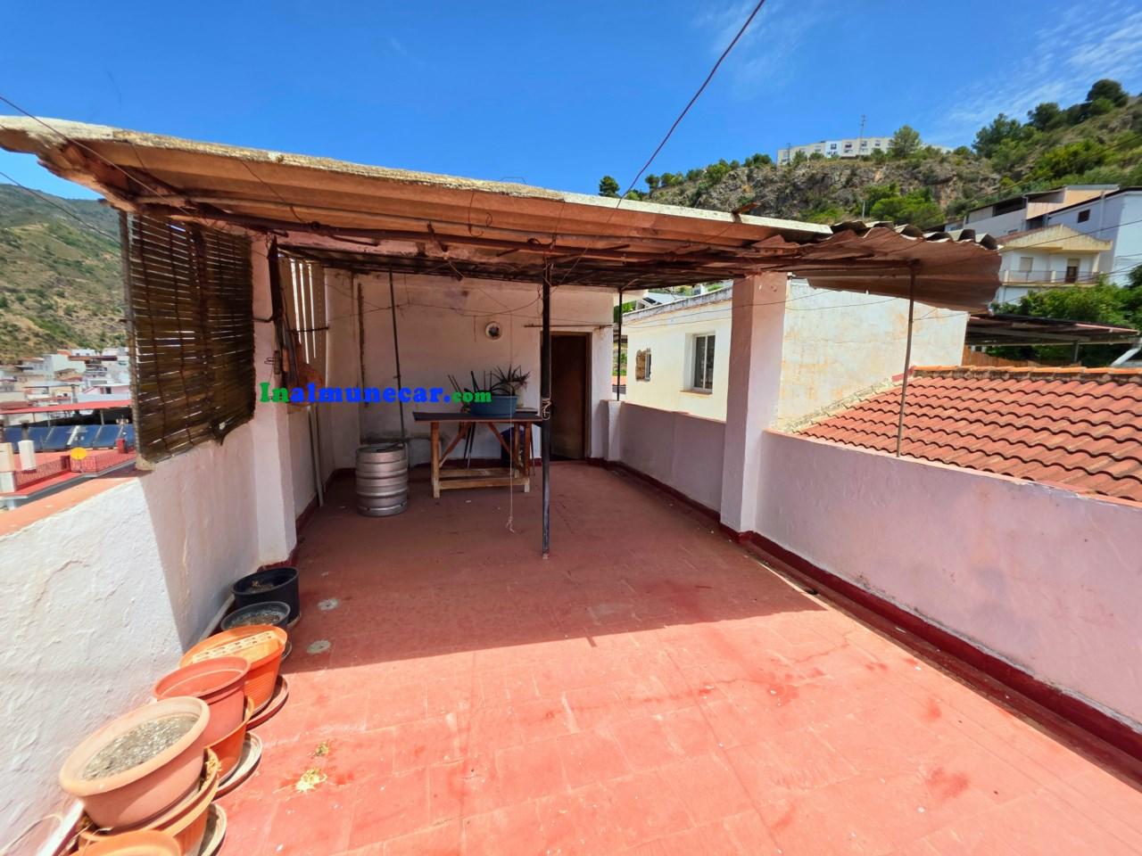 Casa en Venta en Otívar