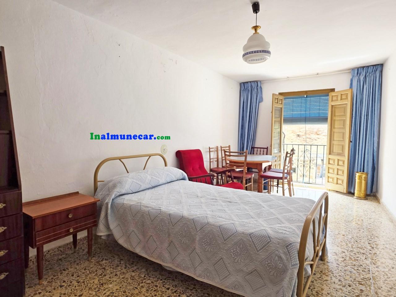 Casa en Venta en Otívar
