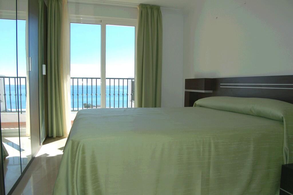 Penthouse for Rent in Torrox