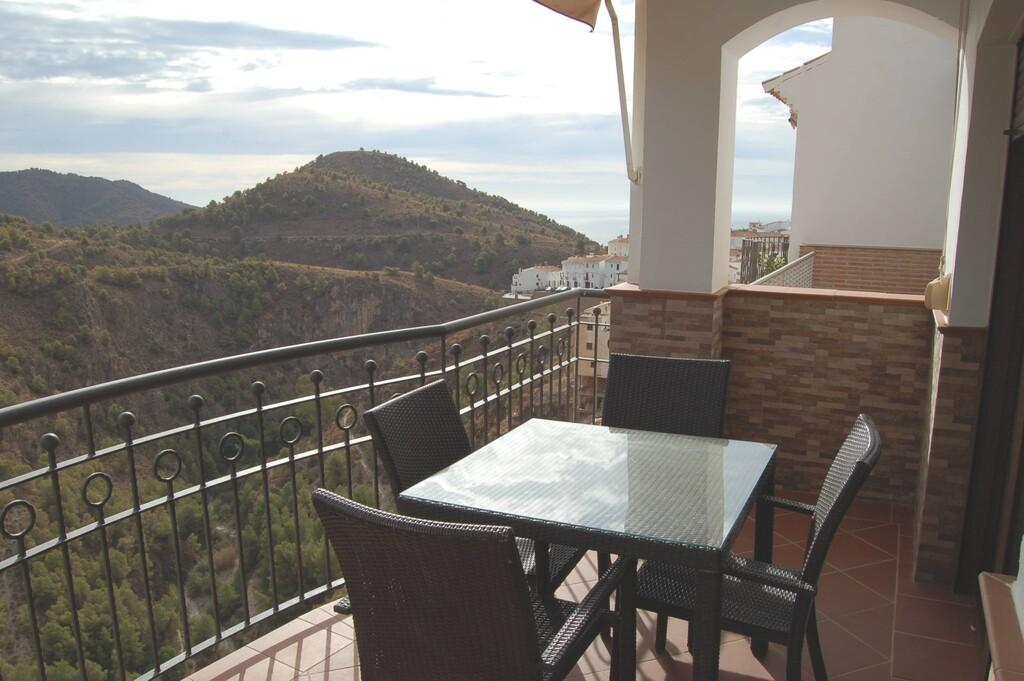 Apartment for Rent in Frigiliana