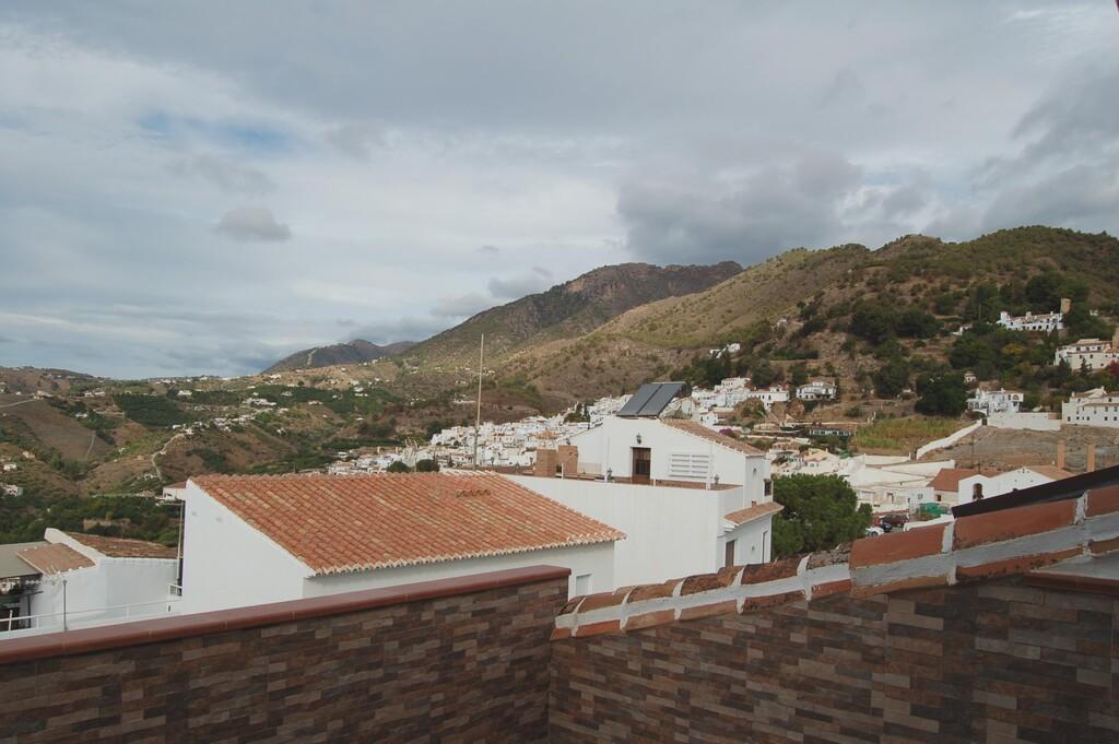 Apartment for Rent in Frigiliana