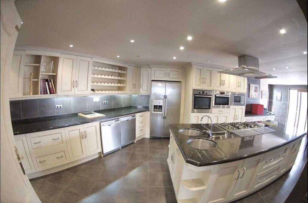 Villa for Rent in Torrox