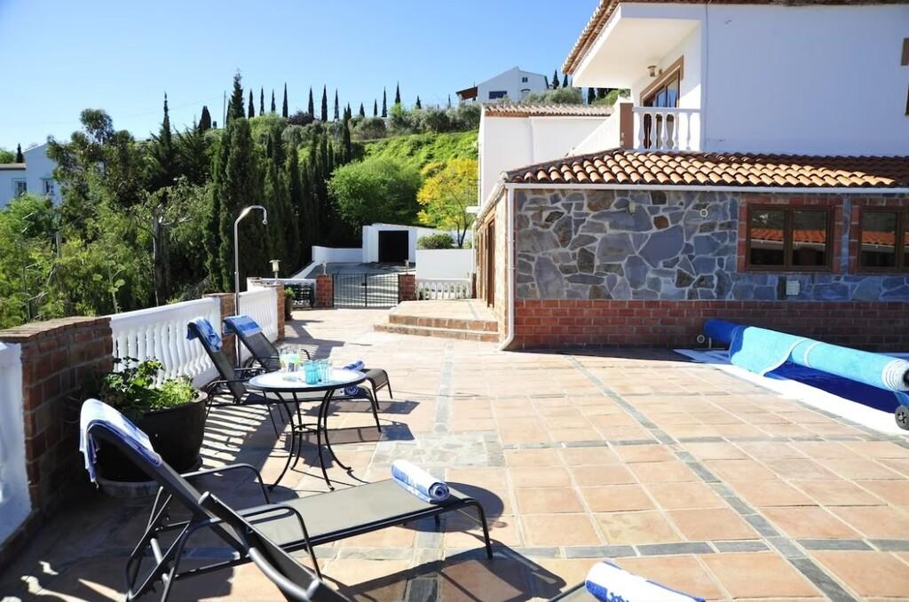 Villa for Rent in Torrox