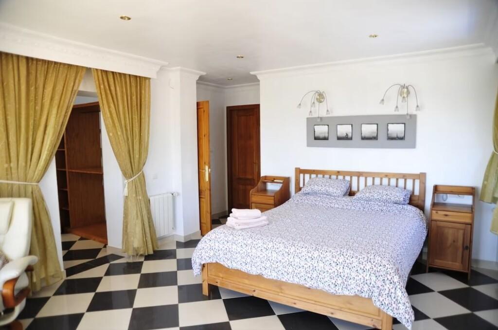 Villa for Rent in Torrox