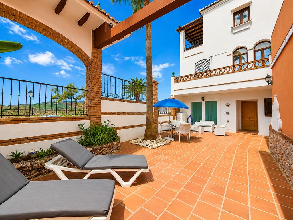 Apartment for Sale in Frigiliana