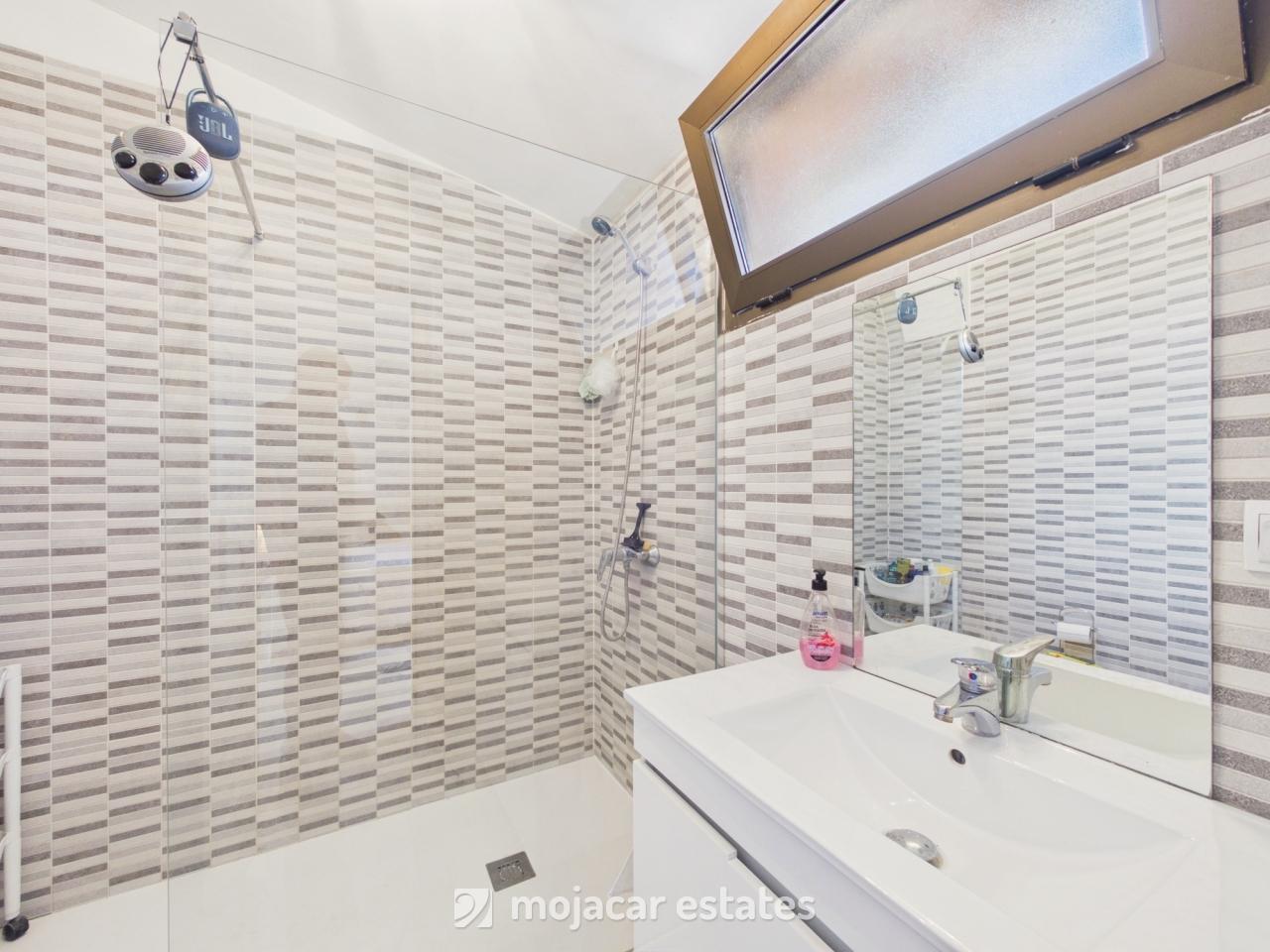 Villa for Sale in Turre