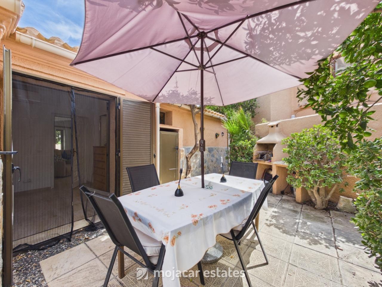 Villa for Sale in Turre