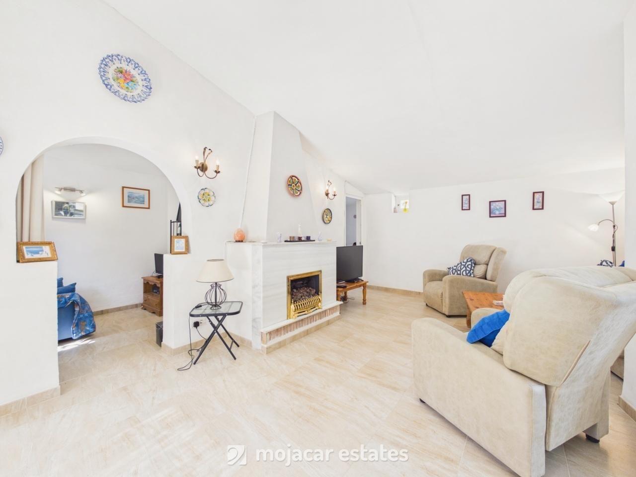 Villa for Sale in Turre