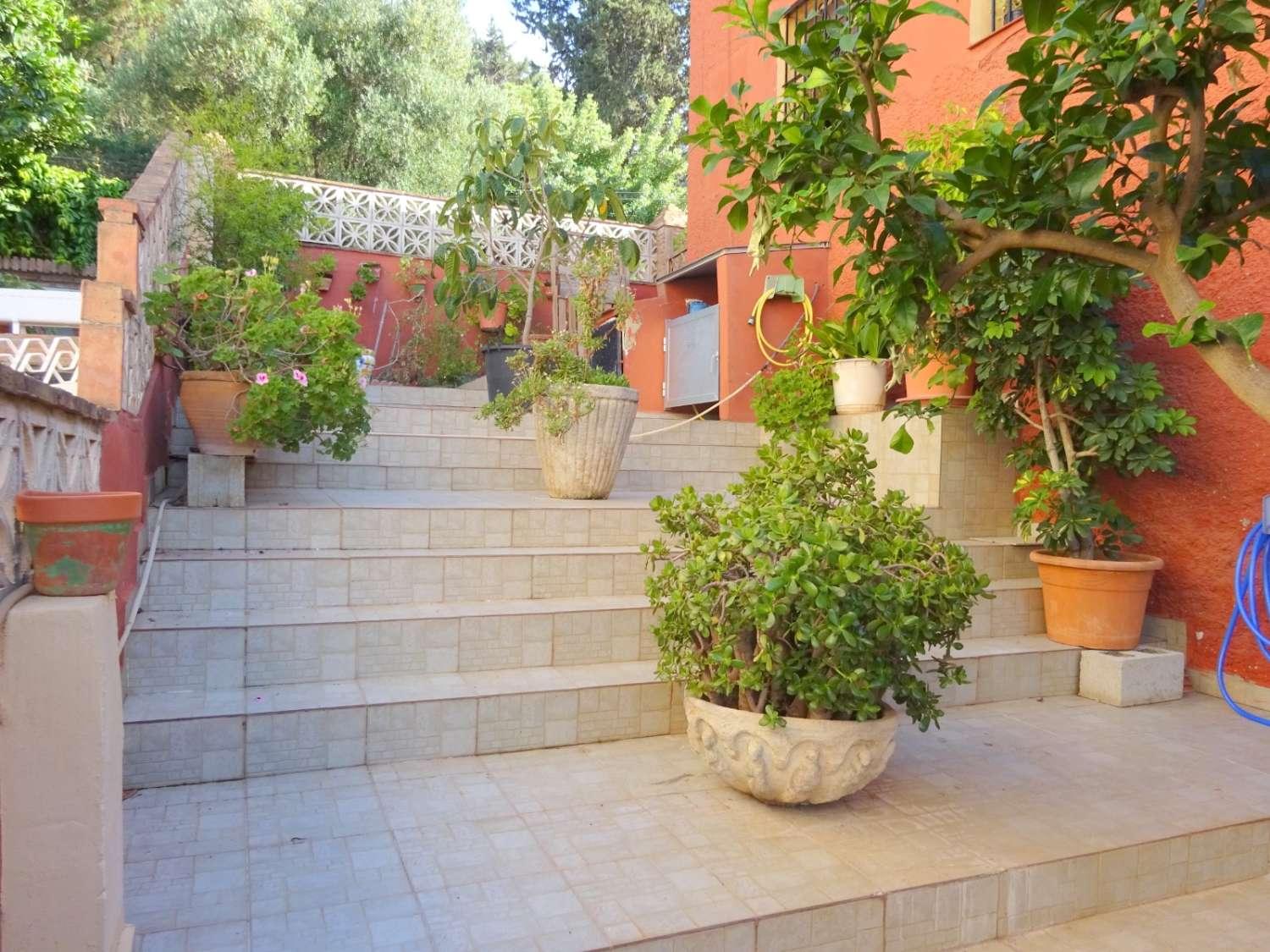Villa for Sale in Alhaurín de la Torre