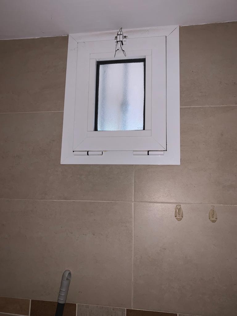Premise for Sale in Alhaurín de la Torre