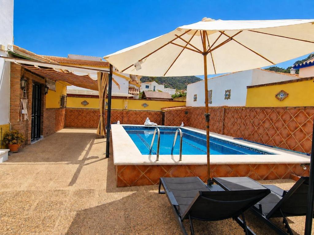 Villa for Sale in Alhaurín de la Torre