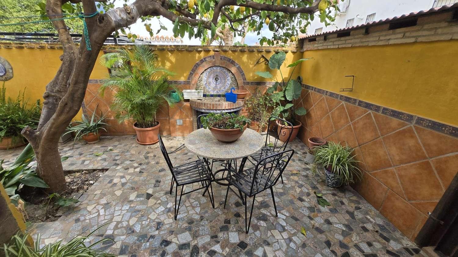 Villa for Sale in Alhaurín de la Torre