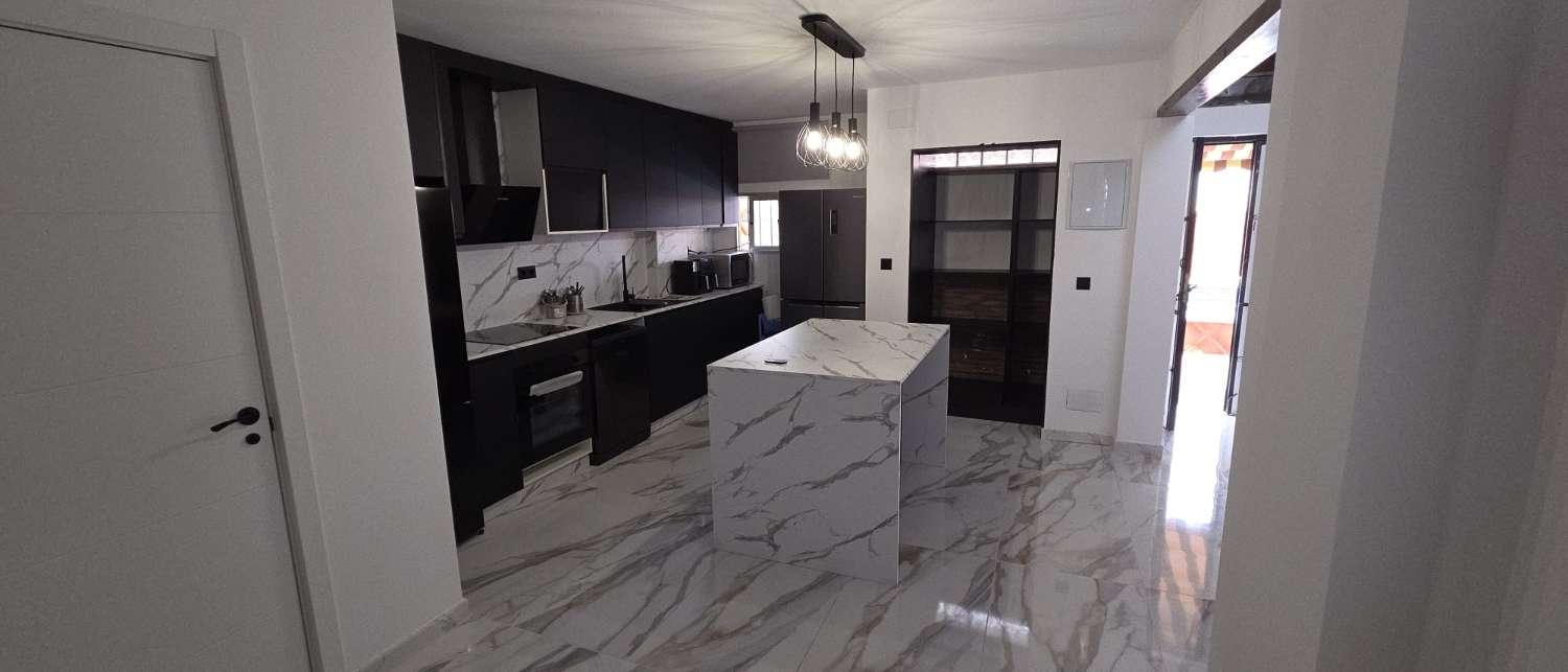 Villa for Sale in Alhaurín de la Torre