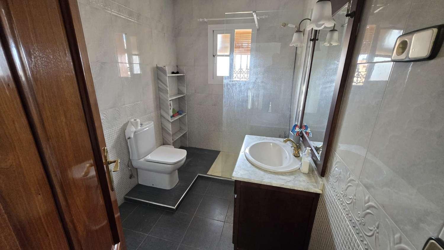 Villa for Sale in Alhaurín de la Torre