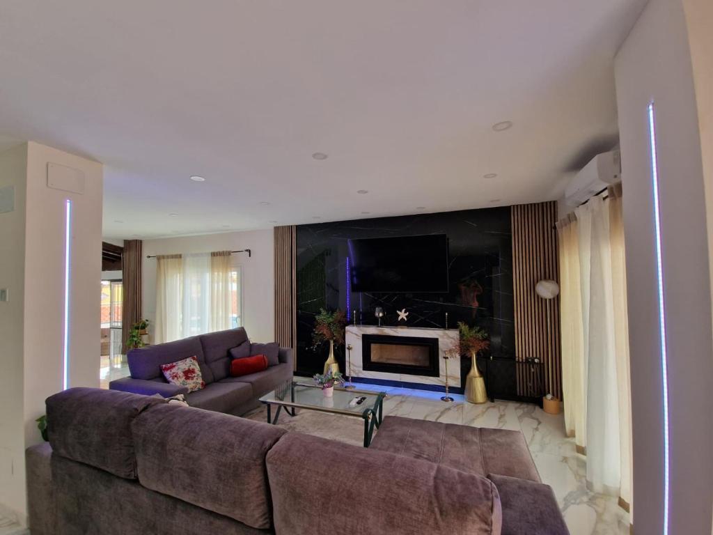 Villa for Sale in Alhaurín de la Torre