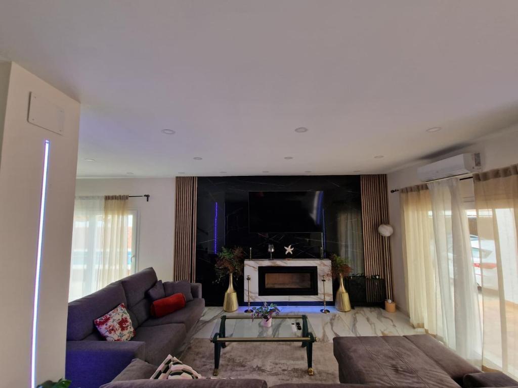 Villa for Sale in Alhaurín de la Torre
