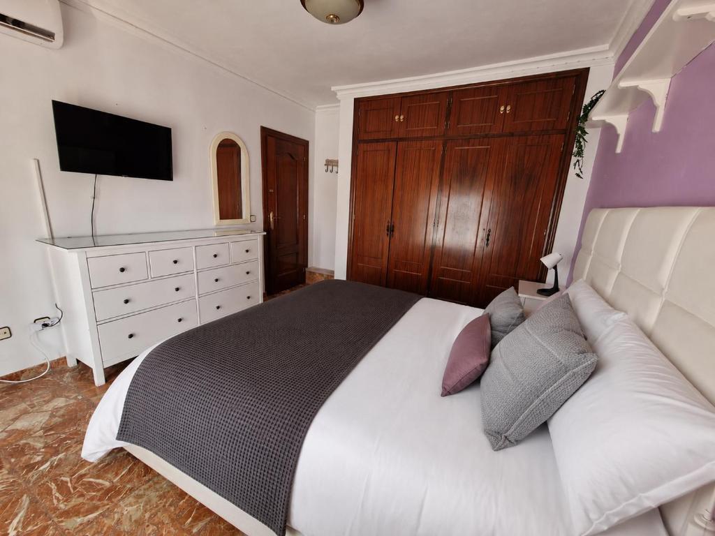Villa for Sale in Alhaurín de la Torre