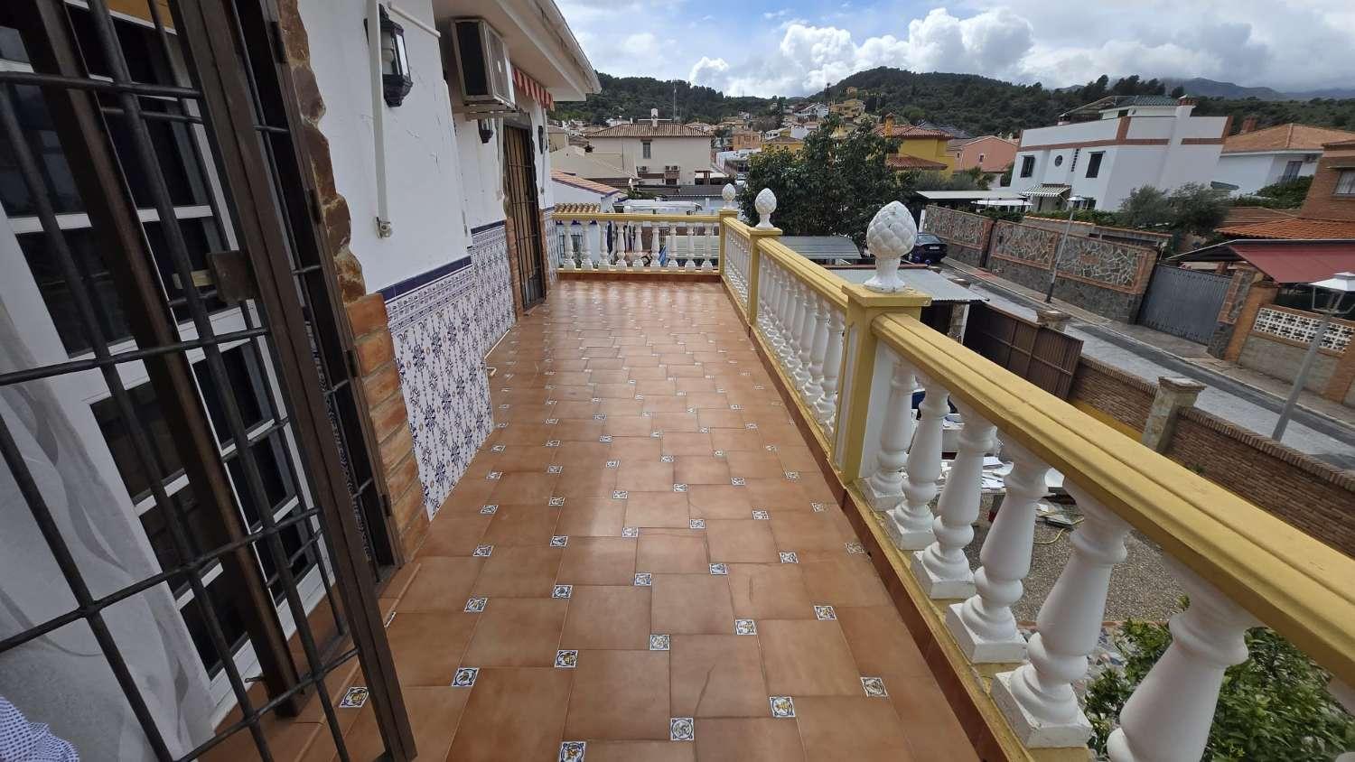 Villa for Sale in Alhaurín de la Torre