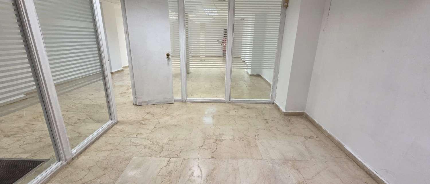 Flat for Sale in Pizarra