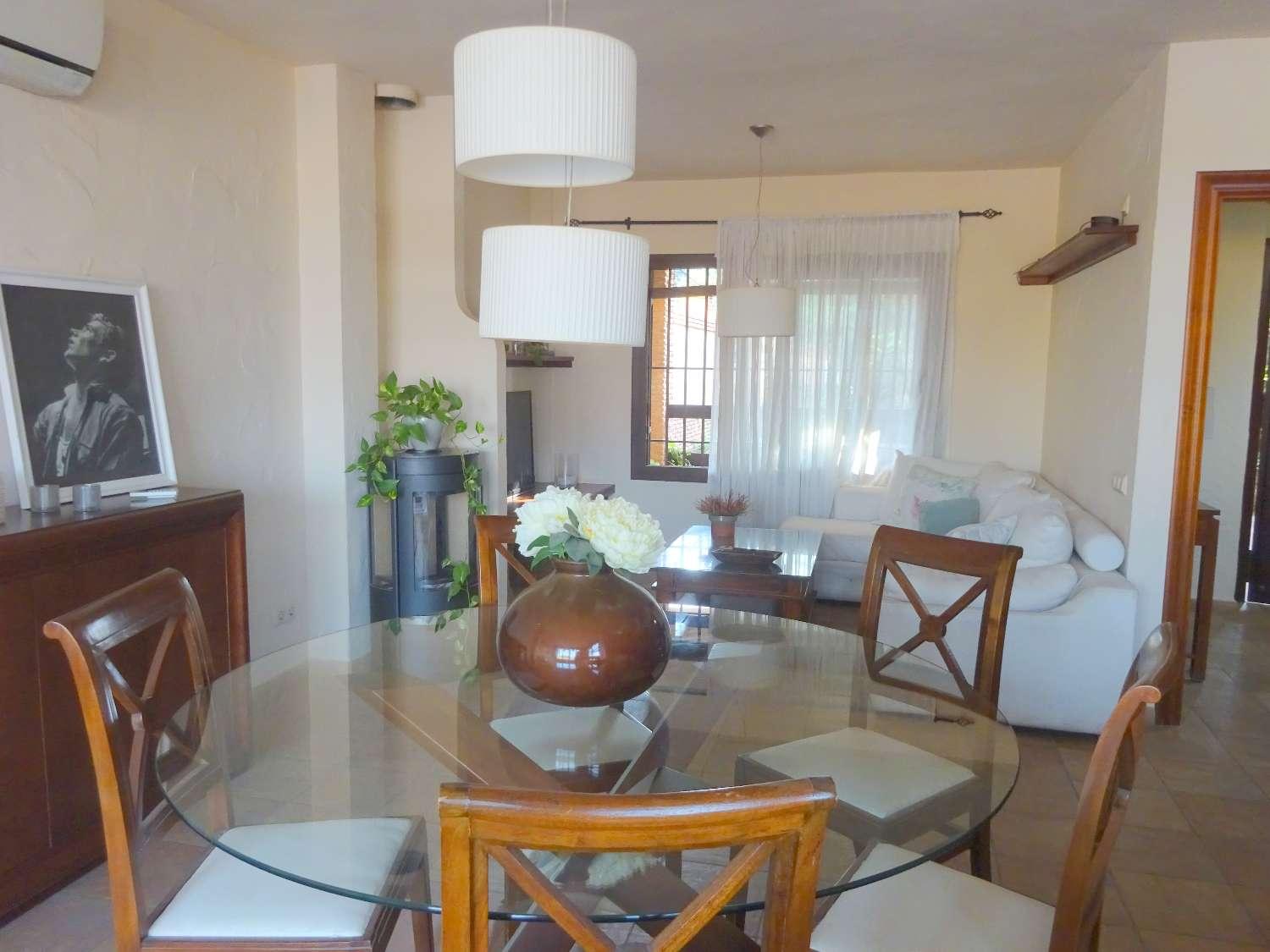 Semi-detached House for Sale in Alhaurín de la Torre